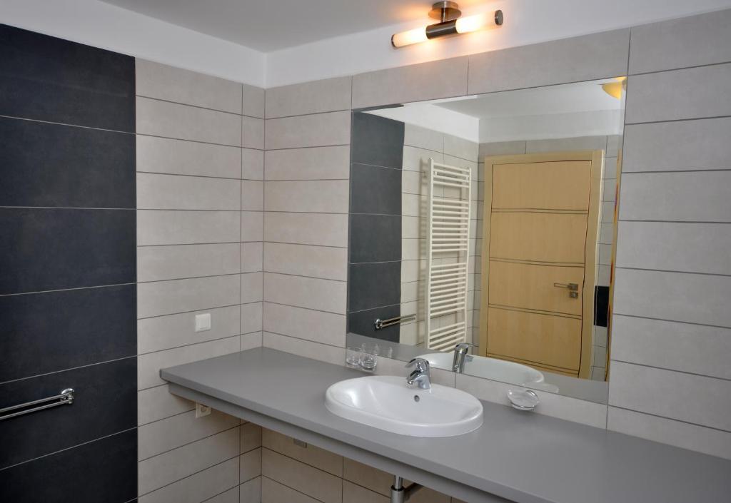 Unipharma Apartments Donovaly Quarto foto