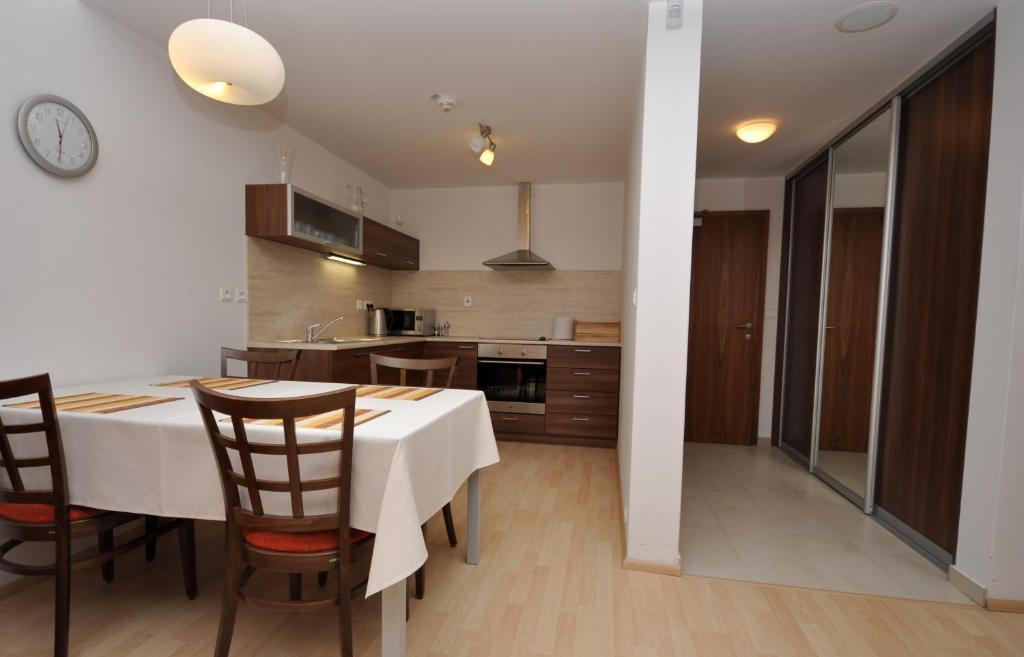 Unipharma Apartments Donovaly Quarto foto