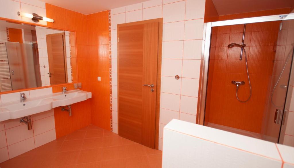 Unipharma Apartments Donovaly Quarto foto